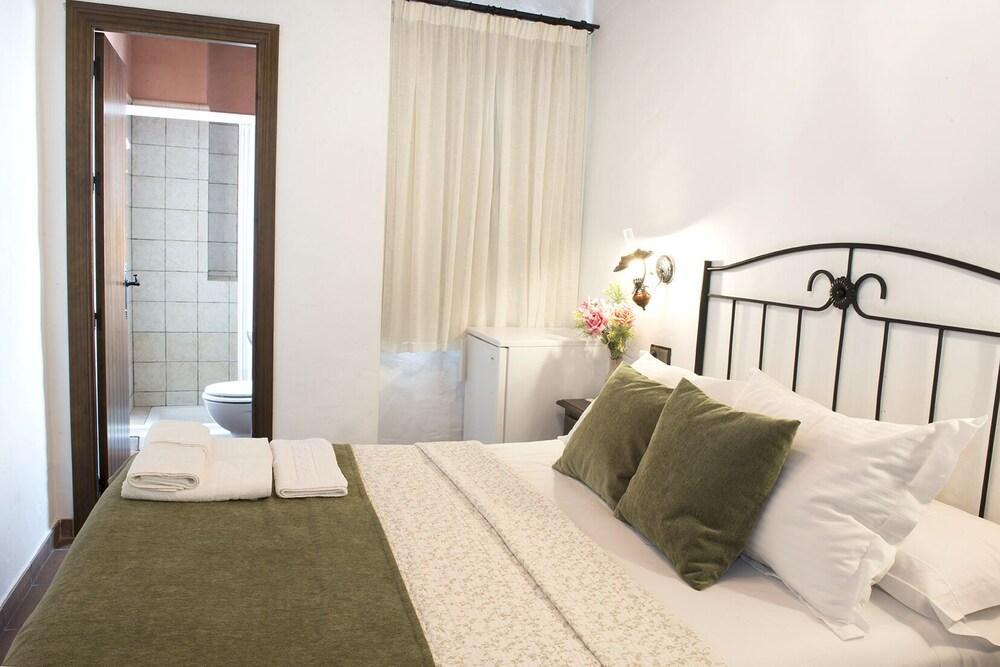 Hostal Torre De Guzman Conil de la Frontera Kültér fotó